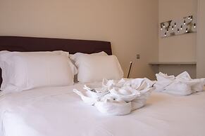 Luxurious 5 bedroom-3 bathroom Apartment 2- Athens