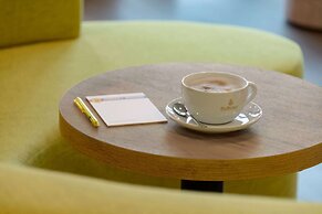 Super 8 by Wyndham Augsburg