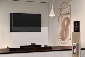 Super 8 by Wyndham Augsburg