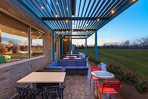 TRU BY Hilton Sharonville