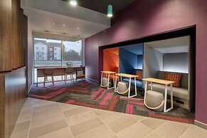 TRU BY Hilton Sharonville