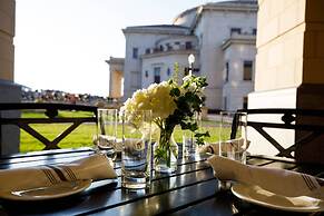 Hotel Carmichael, Autograph Collection