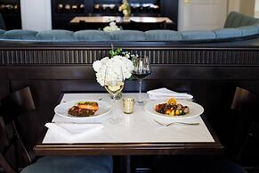 Hotel Carmichael, Autograph Collection