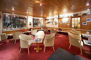 Hotel Astoria Superior