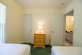 Relax And Enjoy The Sunny Florida In Valk 3 Bedroom Home by RedAwning