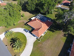 Stylish Pool Close To Withlacoochee Bike Trail 3 Bedroom Home by RedAw