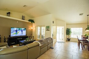 Stylish Pool Close To Withlacoochee Bike Trail 3 Bedroom Home by RedAw