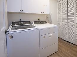 5025 Main Gore Place 4 Bedroom Condo by RedAwning