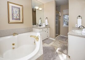 5025 Main Gore Place 4 Bedroom Condo by RedAwning