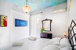 Stylish Apt Next To Thiseio & Keramikos