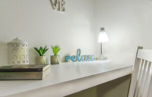 Charming 2 bdr apt next to Piraeus port