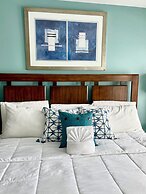 Old Harbor Inn
