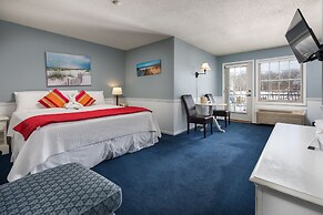 Old Harbor Inn