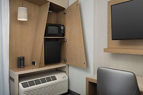 Courtyard by Marriott Portland East