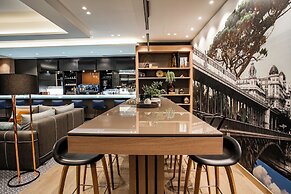 Courtyard by Marriott Paris Porte de Versailles