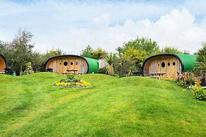 Atlantic Surf Pods - Campsite