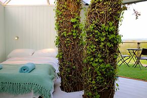 Atlantic Surf Pods - Campsite