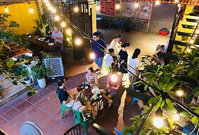 Alley Garden Homestay