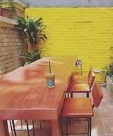 Alley Garden Homestay