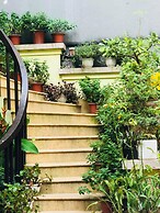 Alley Garden Homestay