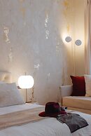 Castellano Hotel & Suites