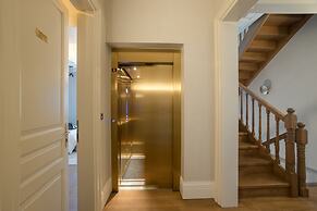 Castellano Hotel & Suites