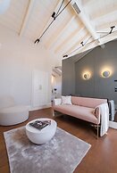 Castellano Hotel & Suites