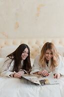 Castellano Hotel & Suites