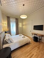 Castellano Hotel & Suites