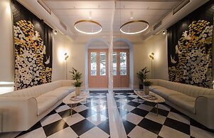 Castellano Hotel & Suites