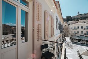 Castellano Hotel & Suites