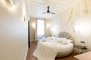 Castellano Hotel & Suites