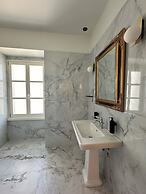 Castellano Hotel & Suites