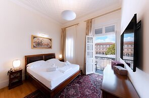 Castellano Hotel & Suites