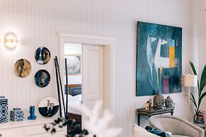 Castellano Hotel & Suites