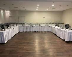 Dona Adélia Hotel e Restaurante