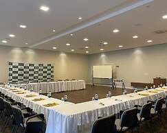 Dona Adélia Hotel e Restaurante