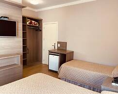 Dona Adélia Hotel e Restaurante