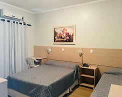 Dona Adélia Hotel e Restaurante