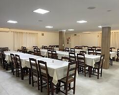 Dona Adélia Hotel e Restaurante