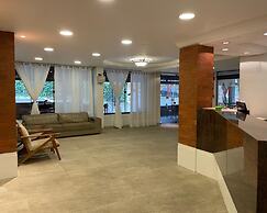 Dona Adélia Hotel e Restaurante