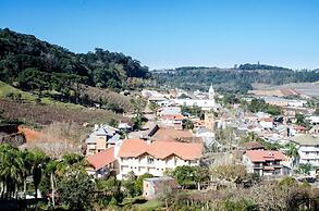 Dona Adélia Hotel e Restaurante