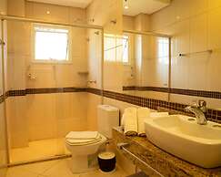 Dona Adélia Hotel e Restaurante