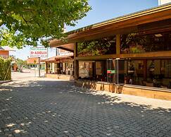 Dona Adélia Hotel e Restaurante