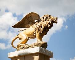 Dona Adélia Hotel e Restaurante