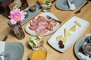 Senses Violett Suites - Adults only