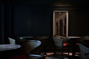Hilton Melbourne Little Queen Street