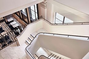 Hilton Melbourne Little Queen Street