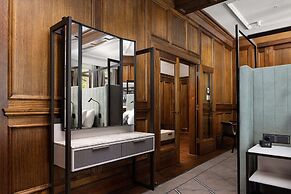 Hilton Melbourne Little Queen Street