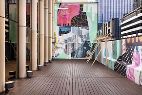 Hilton Melbourne Little Queen Street